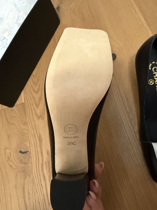 Pantofi chanel colectia noua