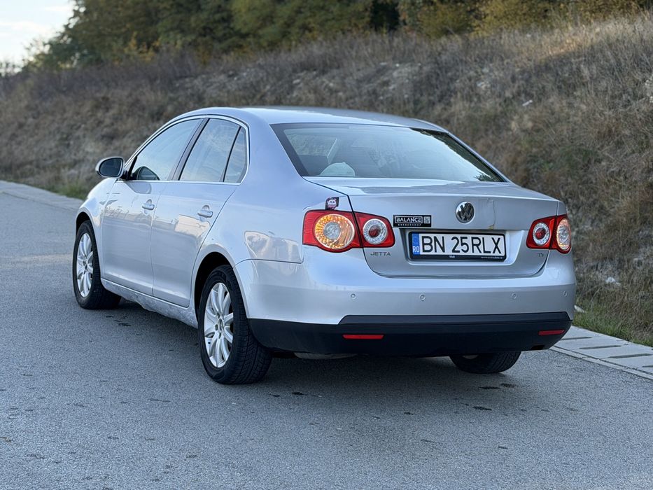 VOLKSWAGEN Jetta 0 — imagine 5