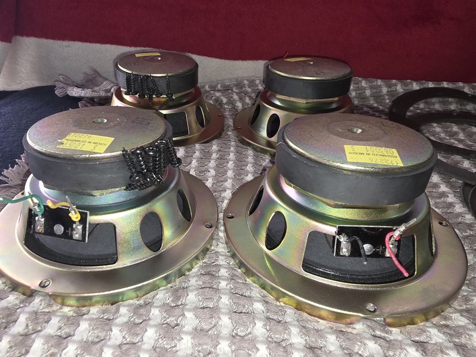 Bose 4 buc difuzoare mid bass