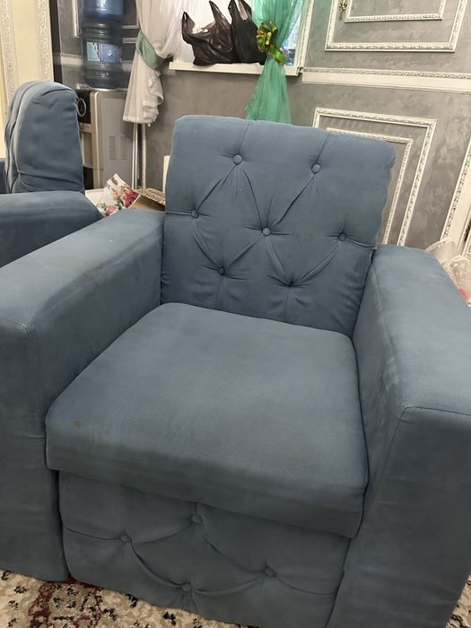Продам диван в хорошем состоянии