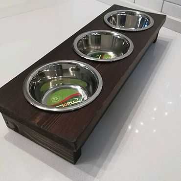 Подставка с мисками, миски, чашки для собак