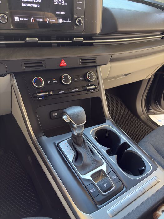 Kia Carnival 2023 в отличном состоянии!