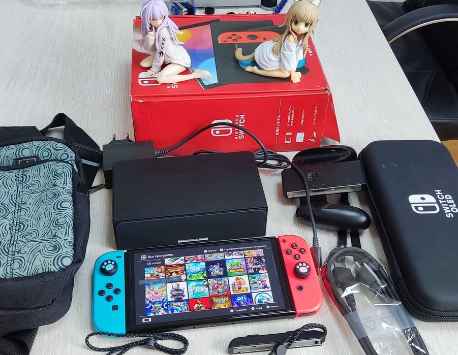Nintendo Switch Oled прошитый Ultra, SD 256, чехол + сумка.