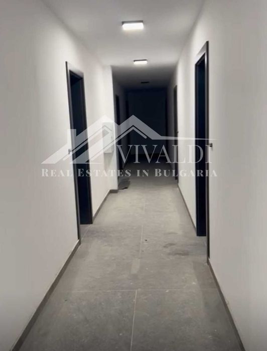 Продава се Едностаен апартамент в Варна, Възраждане 1 - 41 кв.м за 856 €/кв.м - Снимка #11