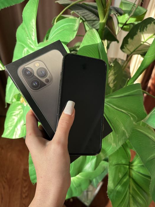 Продам айфон 13 pro на 126гб