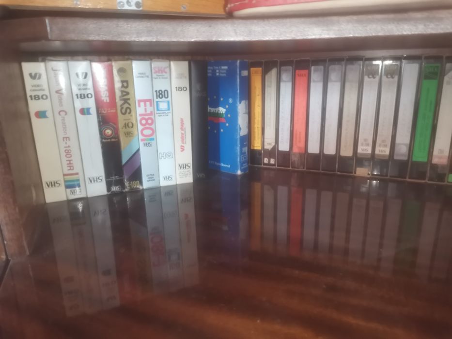 Музика, филми и еротика