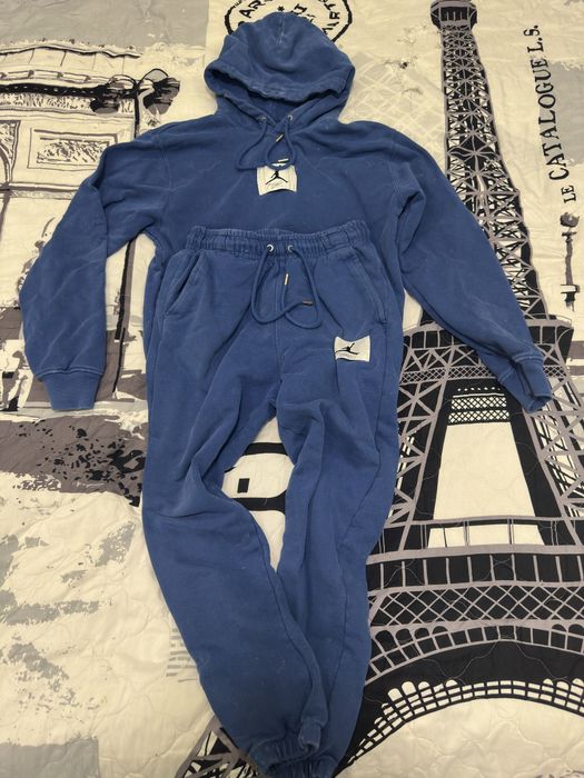 Jordan екип (Размер XS)
