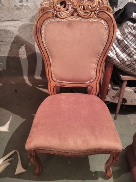 Реставрация стульев.