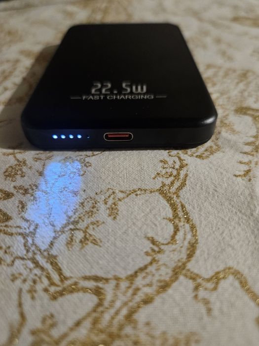 Baterie externa 5000 mah, 22.5W fast charging