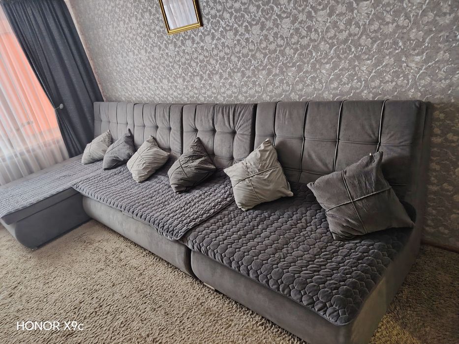 Угловой диван длинна 4 метра