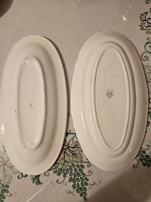 Сервировочные тарелки из фаянса СССР