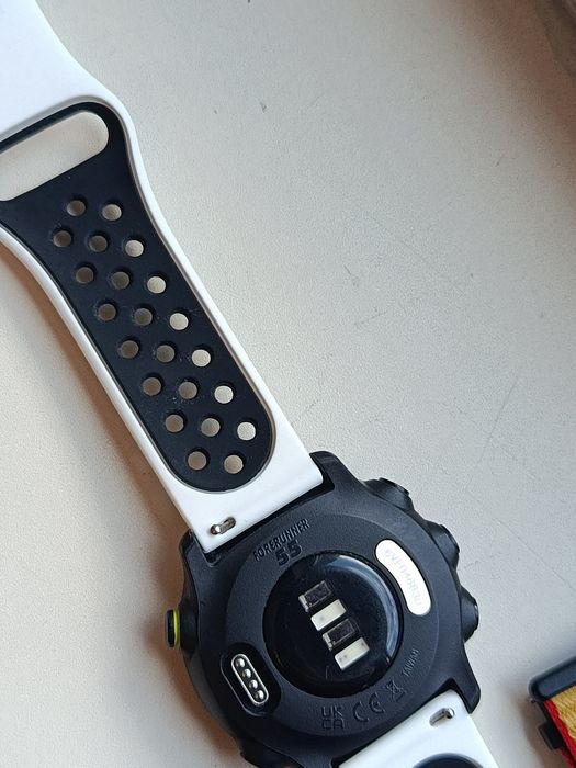 Часы Garmin 55..