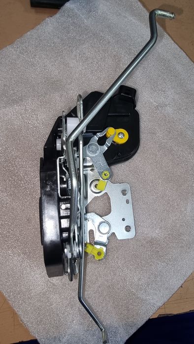 Предна лява брава за Хюндай Тусон 2004-2010.