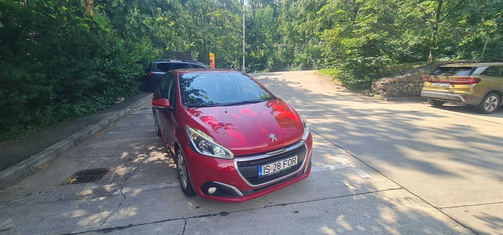 Peugeot 208, 1.2 benzina 2016