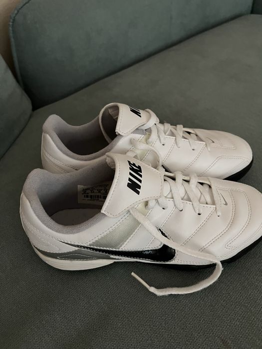 Маратонки/бутонки найк