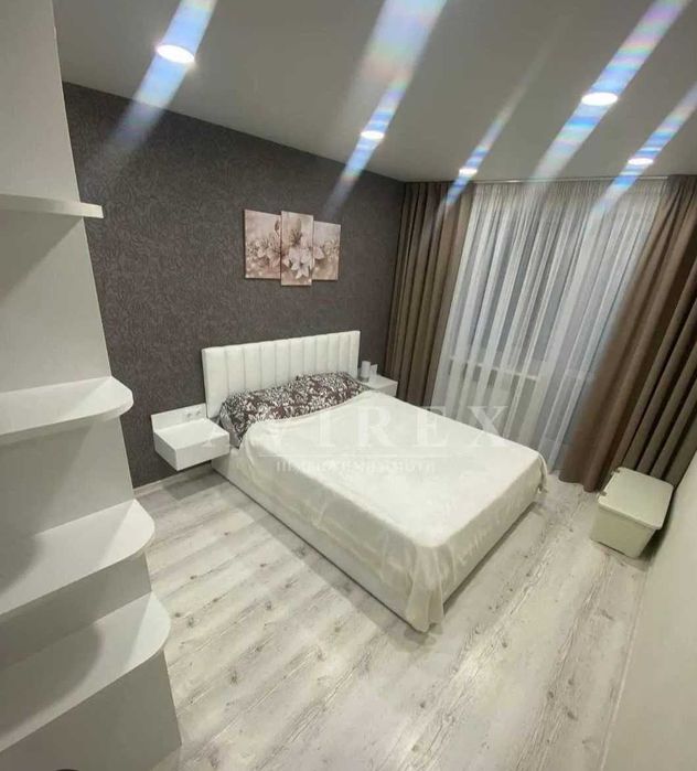Продава се Двустаен апартамент в София, Красна поляна 3 - 67 кв.м за 2538 €/кв.м - Снимка #1