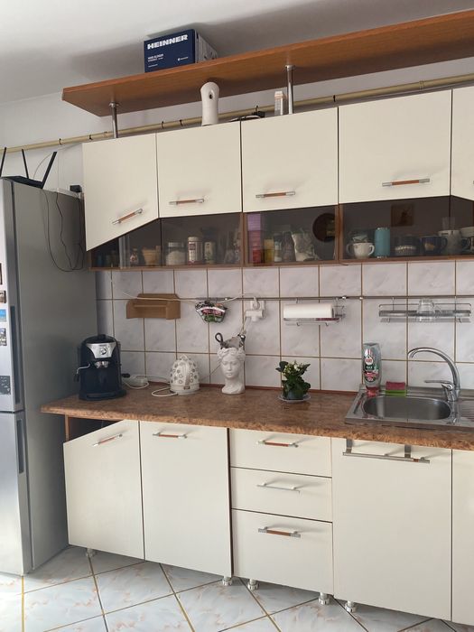 Inchiriez apartament 2 camere,