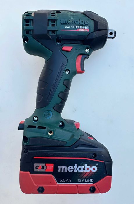 Metabo SSW 18 LTX 300 BL - Акумулаторен безчетков гайковерт 2x18V 5.5A