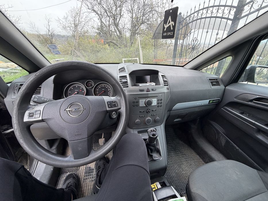 Opel Zafira 1.9tdi