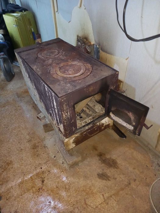 Печка водяная с трубой