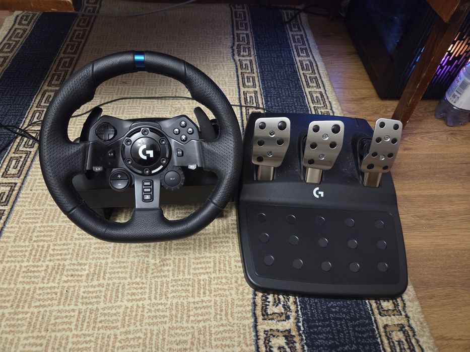 Продам руль logitech g923