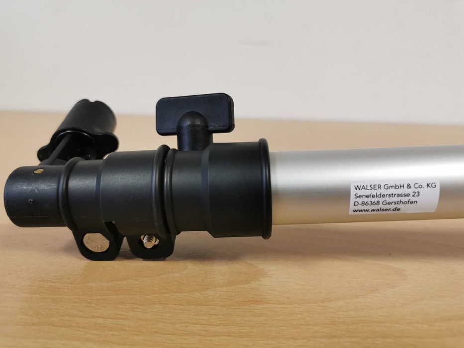 Walimex Pro държач за рефлектори до 150 см и прикрепяне към статив