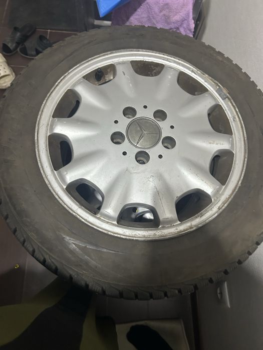 Продам колесо на Мерседес