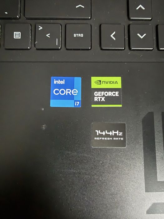 Laptop Omen 4060 I7 16GB RAM