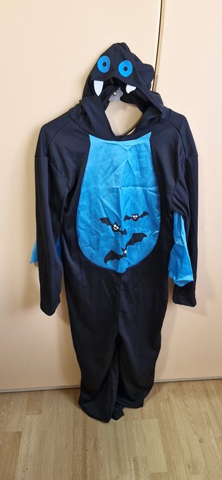 Vand costum spidermen si costum hallowen