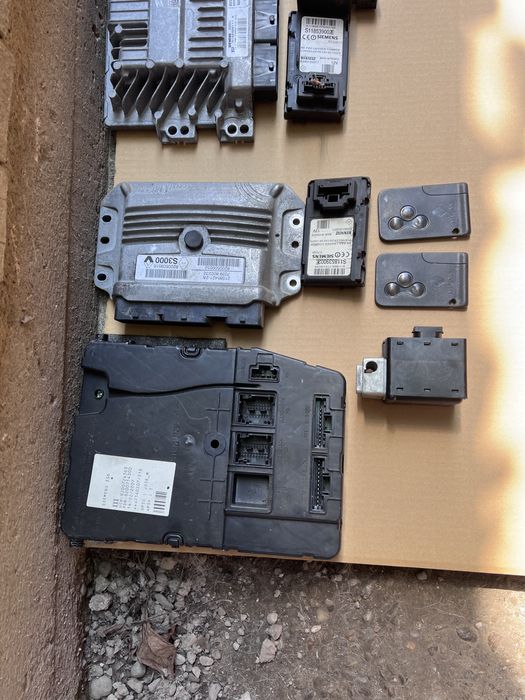 Vand kituri pornire Renault megane 2/diesel si benzina