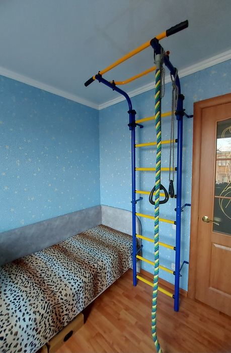 Продам турник     .