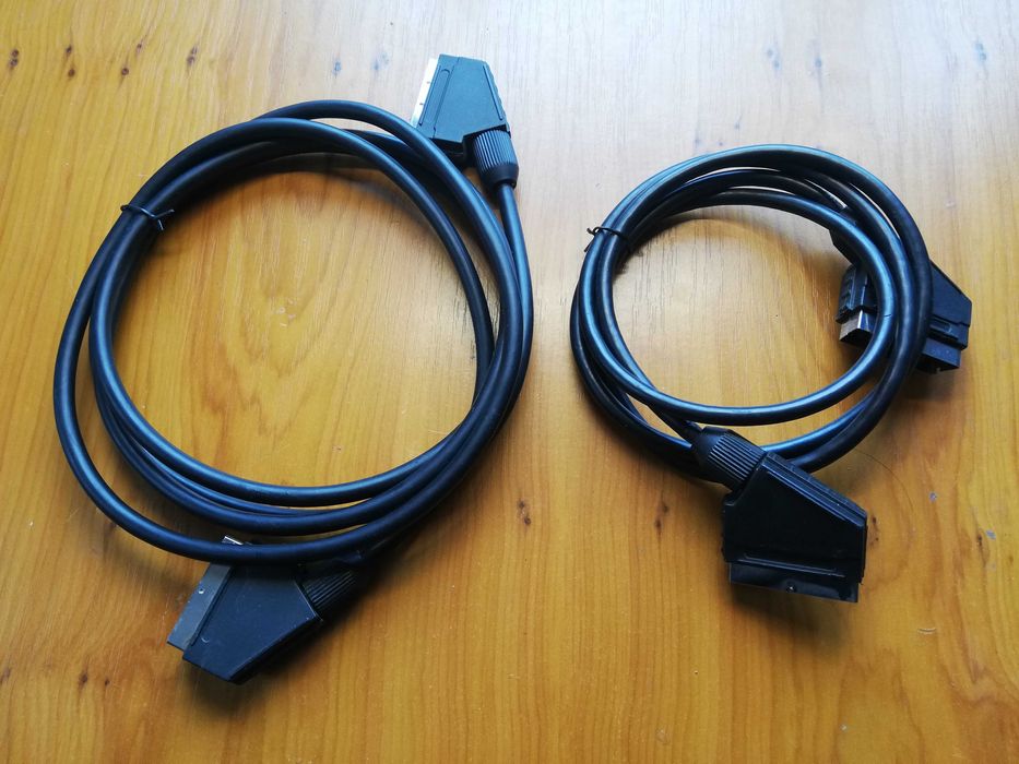 Adaptor scart+3RCA+S-VIDEO, cablu 3xRCA, cablu scart 1,5m- 2,6m de la