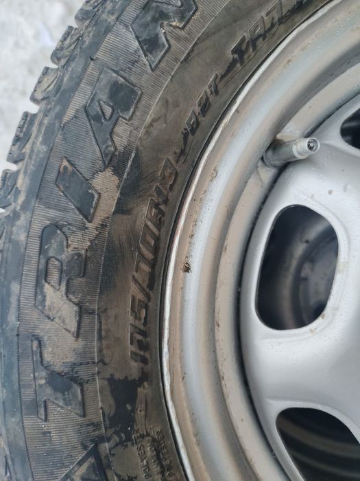 Продам диски с резиной