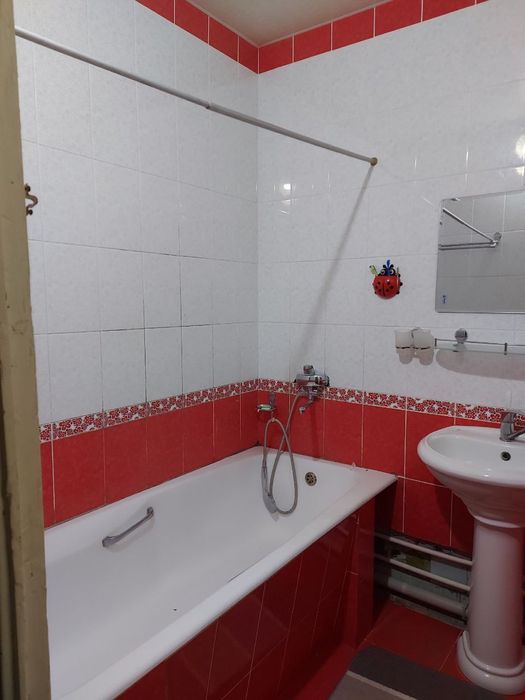 Продам кватиру 4х комнатную