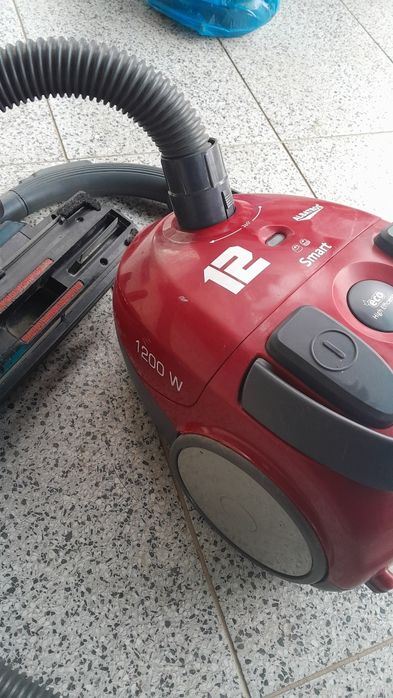 Aspirator Albatros cu sac