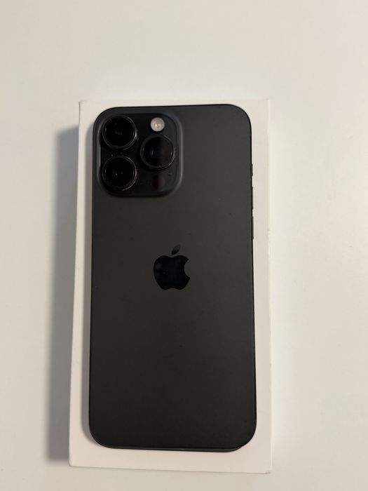 Vand Iphone 15 Pro Max