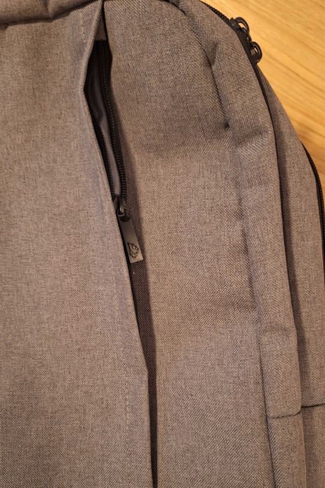 Сива Раница за Лаптоп Kingsons