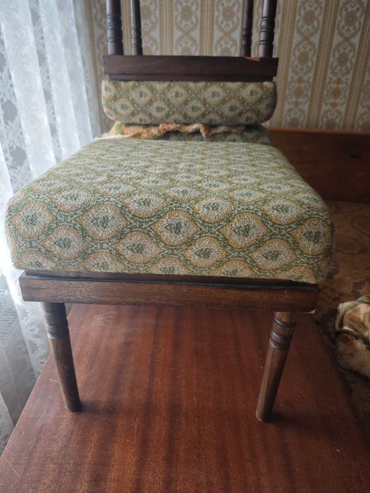 Табуретки, 4 броя