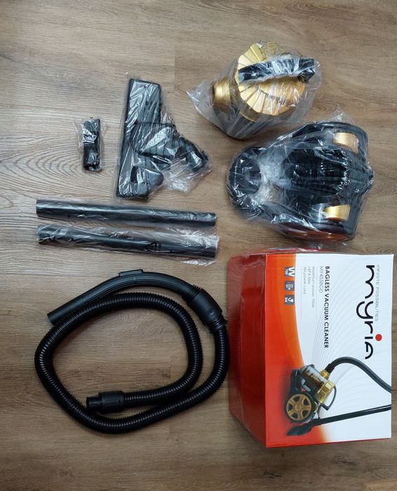 Aspirator fara sac MYRIA  1.5l, 700W, galben-negru