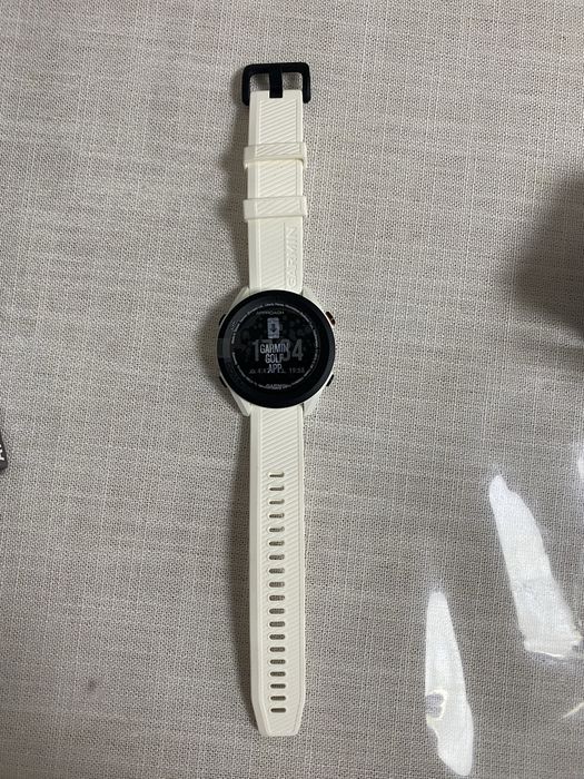 Новые часы Garmin Approach S12 (White)
