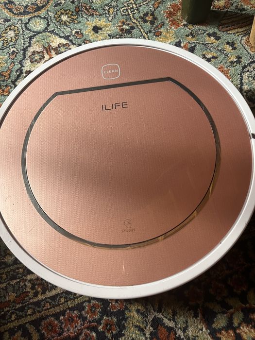 Прахосмукачка- робот ilife v7s plus