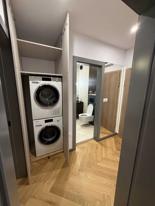 Дава се под наем Двустаен апартамент в София, Изток - 80 кв.м за 1196.97 € - Снимка #13