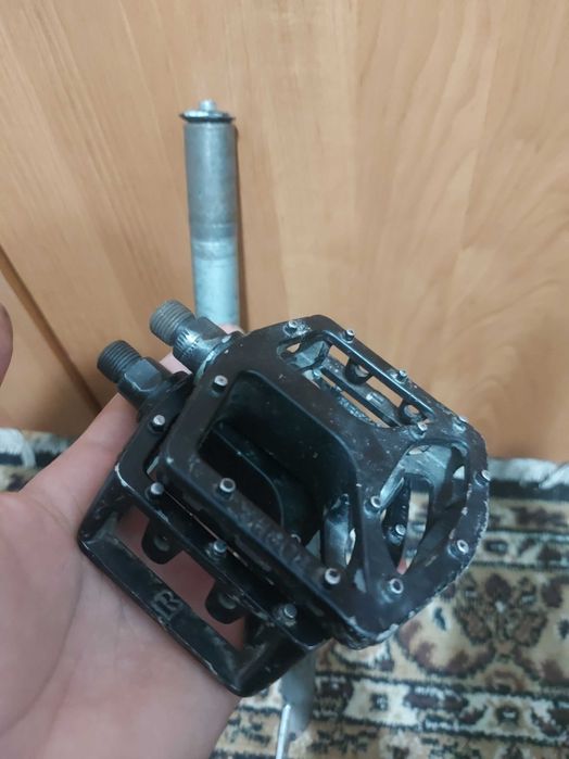 Продам запчасти на bmx и на мтб