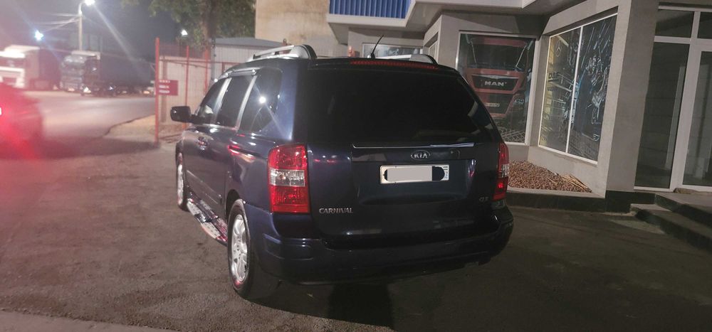 Киа Карнивал  люкс 2.9 SRDI