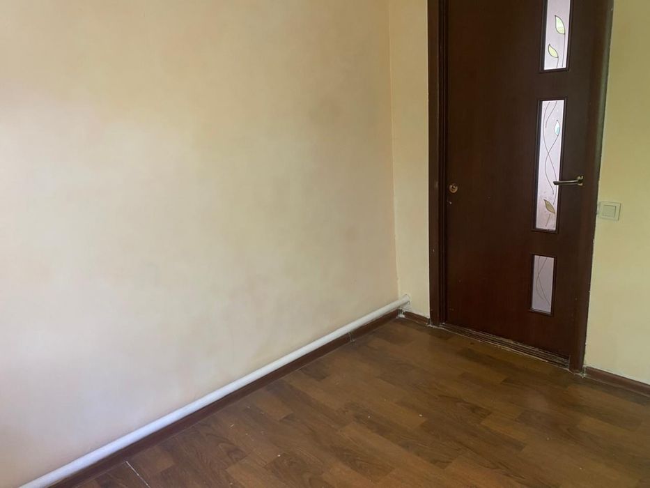 Үйдің жарты бөлігі  сатылады