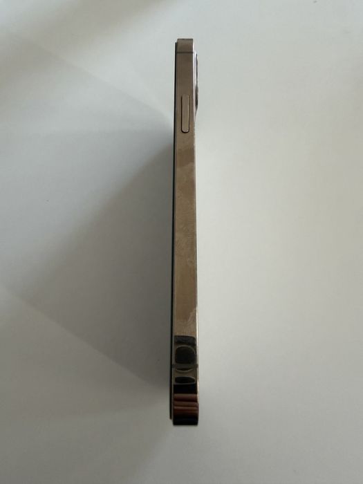 Iphone 12 pro gold