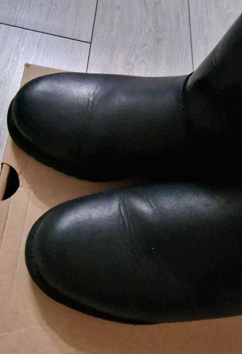 Ghete UGG nr.37 piele
