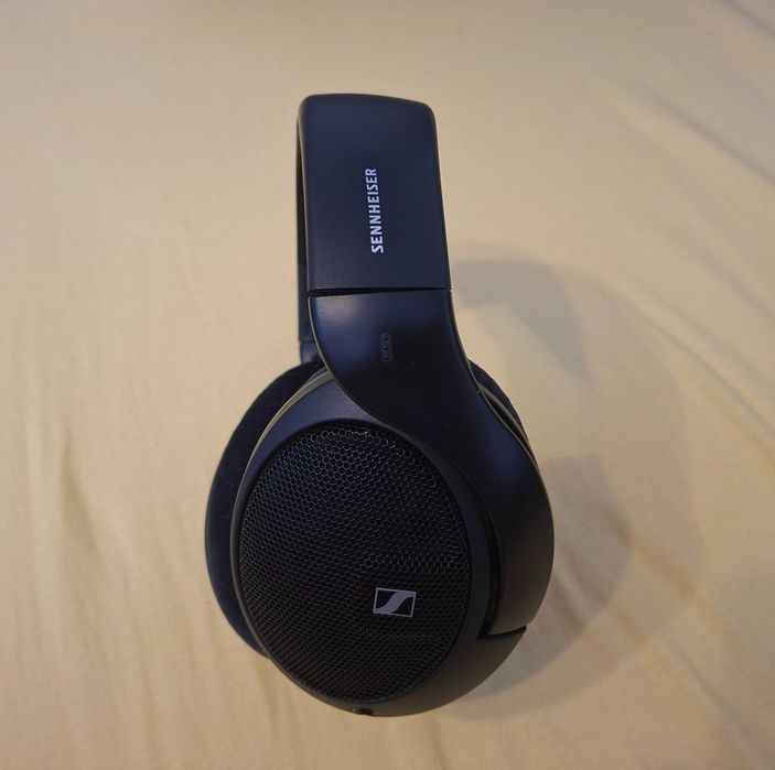 Casti Sennheiser HD 560S impecabile, factura, garantie.