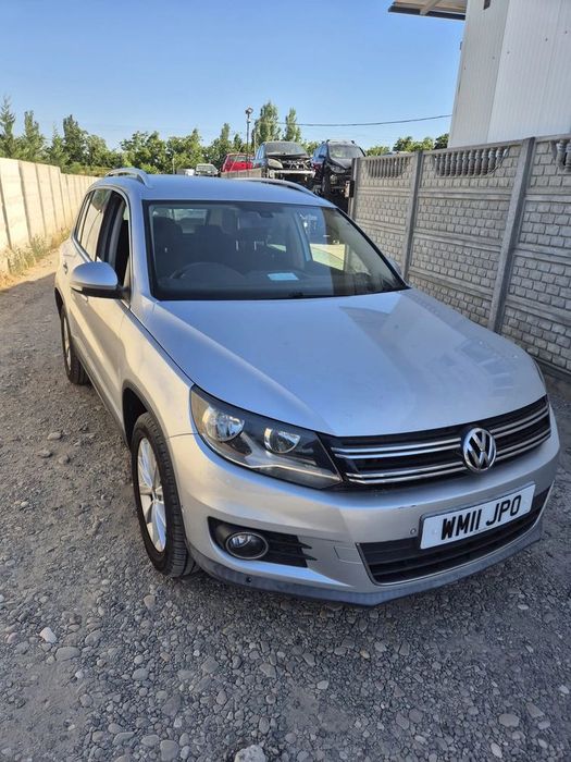 bara fata/capota/trager/faruri/aripi volkswagen tiguan 2012 2.0 cffb