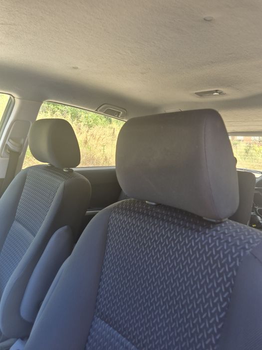 Toyota Coroola Verso 2.2 dizel 136